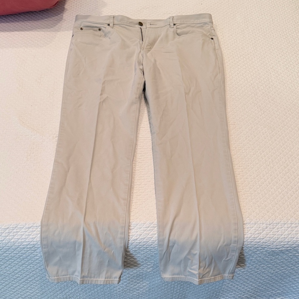 Men’s Classic Khaki Pants
